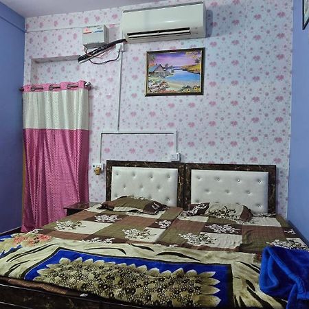 Kashi Dham Homestay Varanasi Bagian luar foto