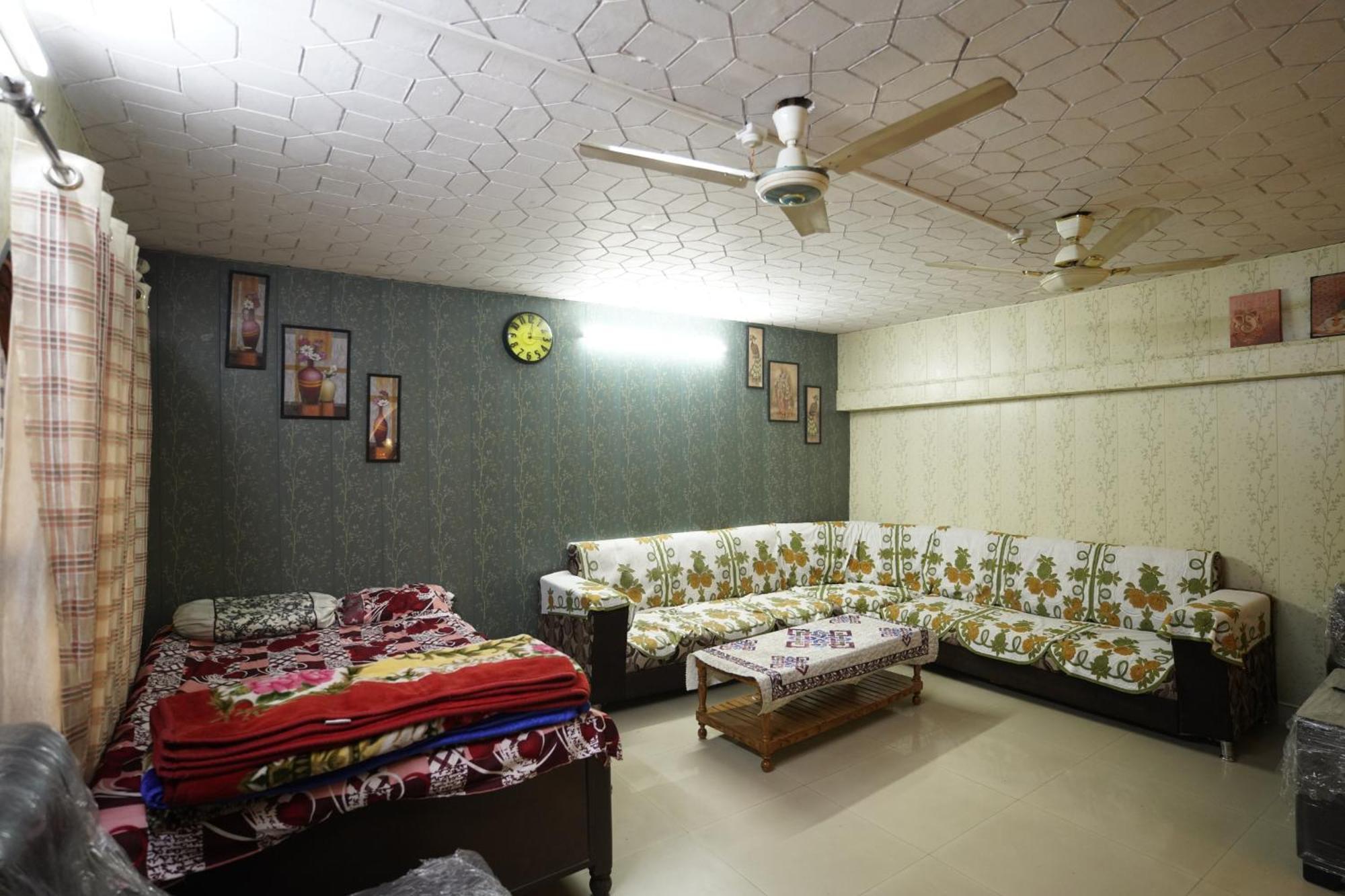 Kashi Dham Homestay Varanasi Bagian luar foto