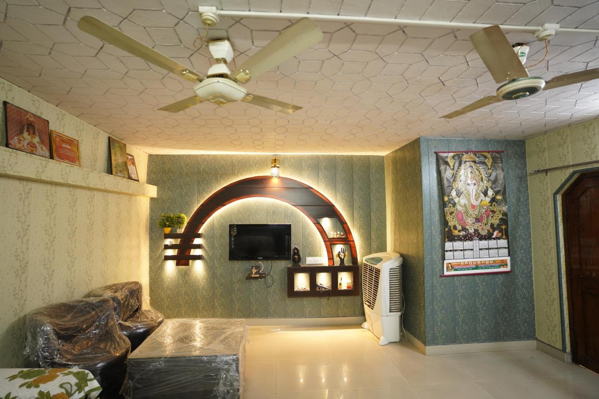 Kashi Dham Homestay Varanasi Bagian luar foto